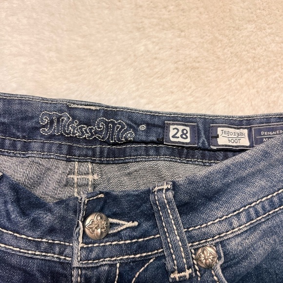 Miss Me boot cut jeans size 28 - Picture 11 of 13